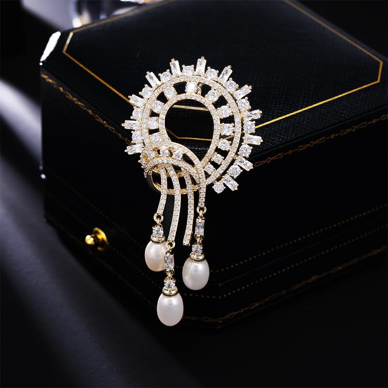 14K Gold Vintage Royal Style Brooch, Elegant Freshwater Pearl and Moissanite Pin, 3D Design for Formal Suits and Special Occasions