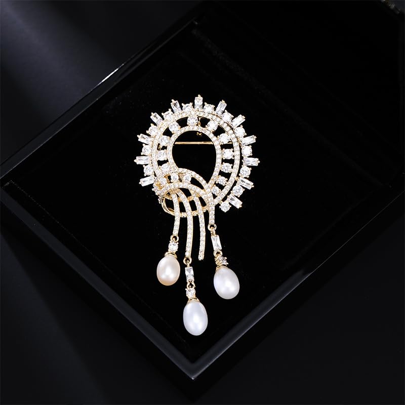 14K Gold Vintage Royal Style Brooch, Elegant Freshwater Pearl and Moissanite Pin, 3D Design for Formal Suits and Special Occasions