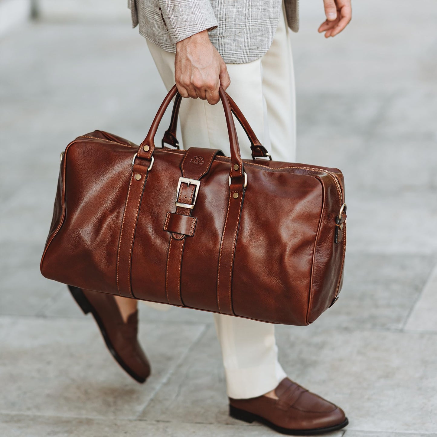 Leather Duffle Bag - Full Grain Leather Travel Bag for Men and Women - Carry on Duffel Bag - Time Resistance